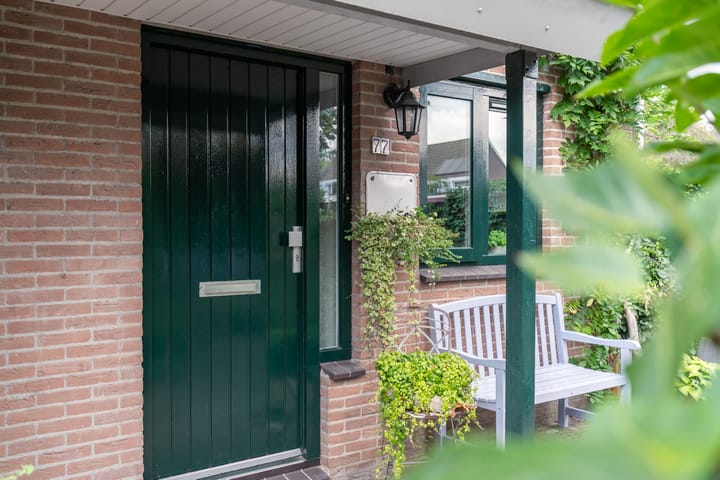 Hoekwoning te koop: Johanna Reintjesstraat 77, Breda