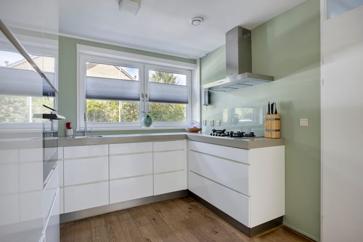 Tussenwoning te koop: Barnsteenlaan 8, Utrecht