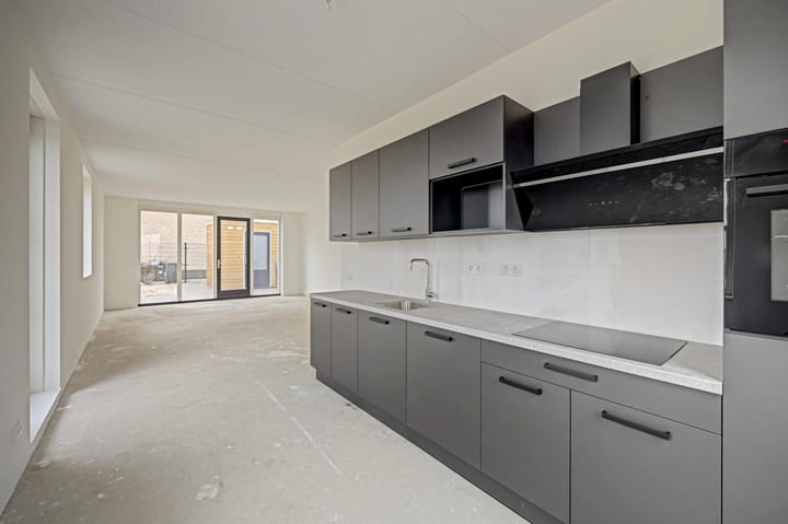 Hoekwoning te koop: Stenen Baak 1, Zeewolde
