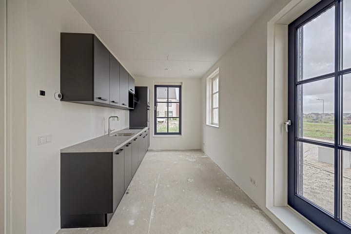 Hoekwoning te koop: Stenen Baak 1, Zeewolde
