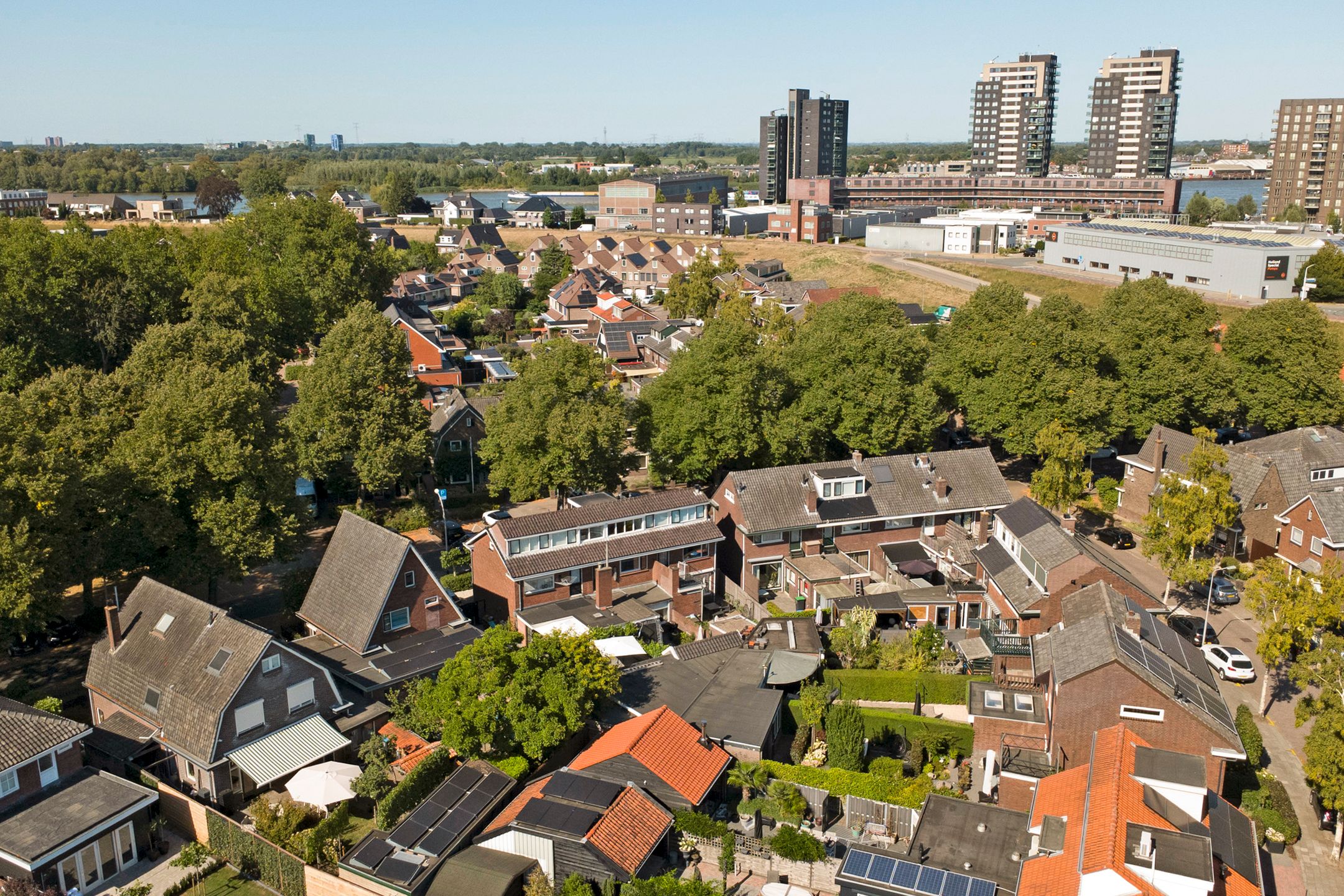 Foto 48 van Oranjestraat 23