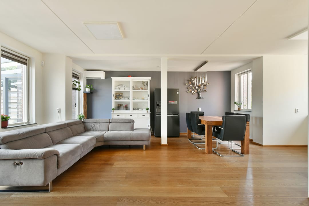Foto 7 van Mol 12