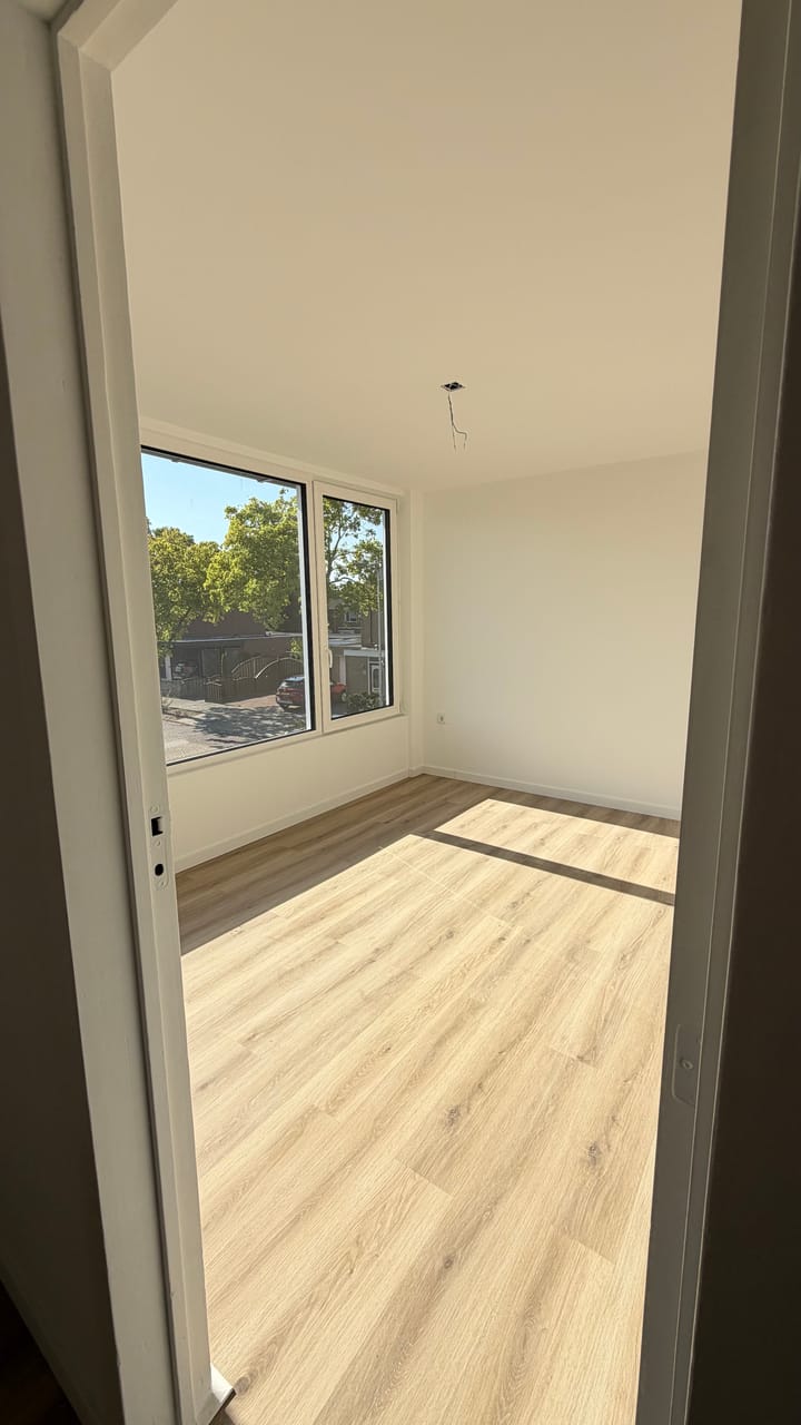 Hoekwoning te koop: Florence Nightingalestr 16, Huijbergen