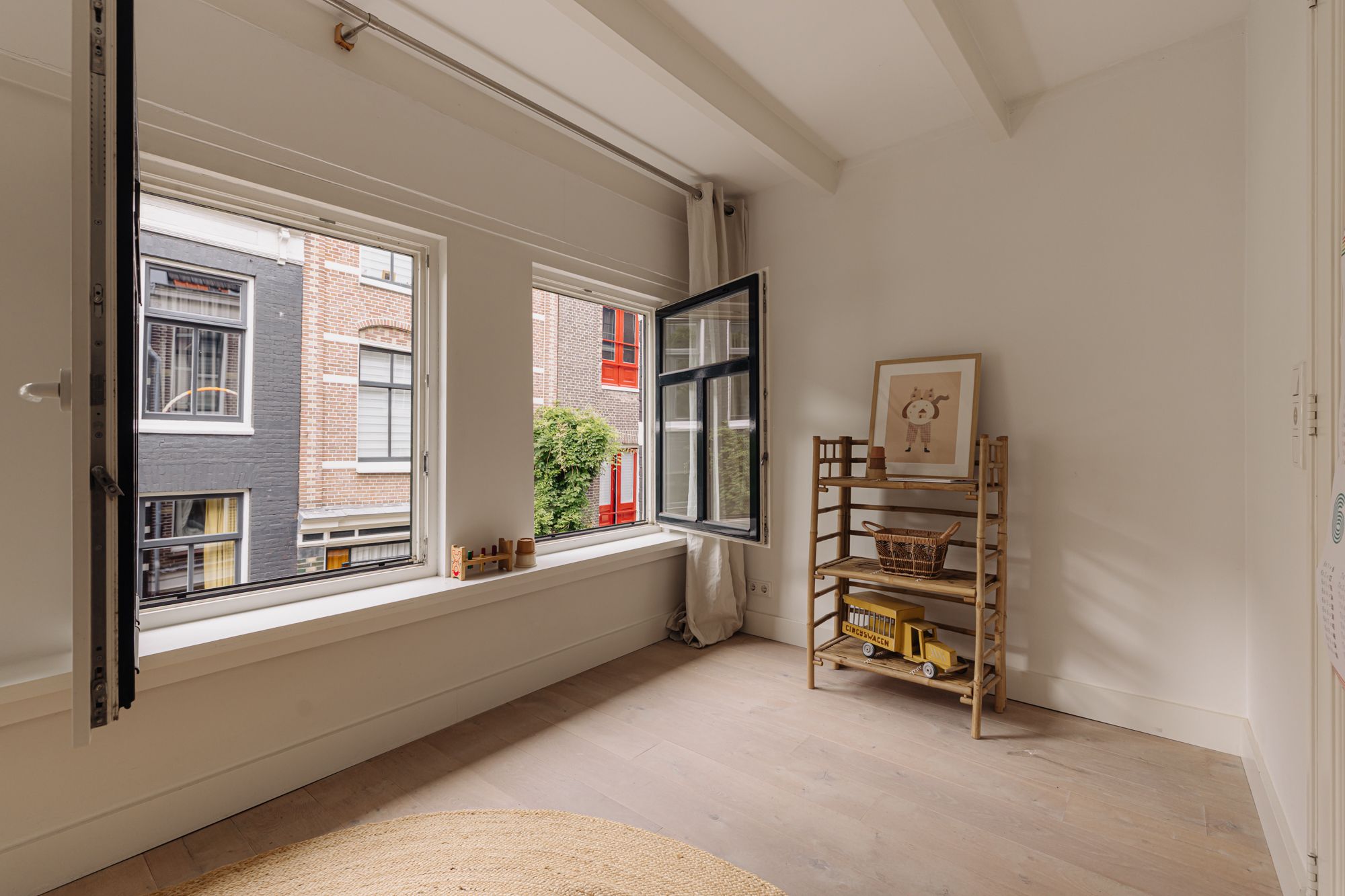 Photo 27 of Eerste Bloemdwarsstraat 9-H