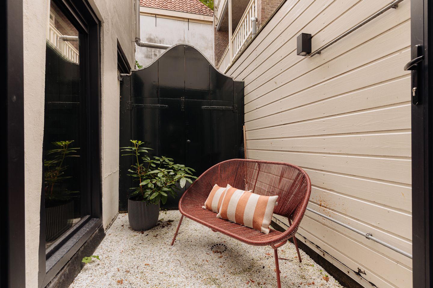 Photo 14 of Eerste Bloemdwarsstraat 9-H