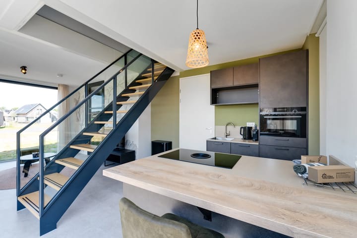 Twee-onder-één-kap te koop: Lampsinsdijk 8-111, Nieuwvliet