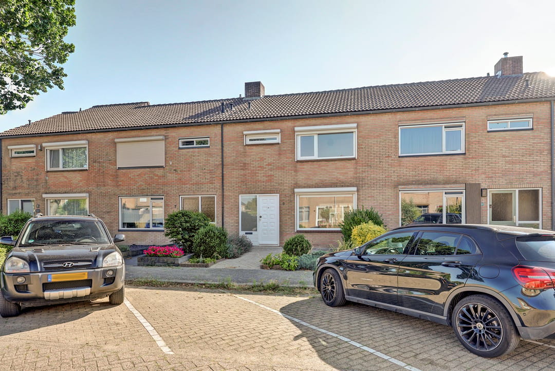 Photo 37 of Beatrixstraat 9