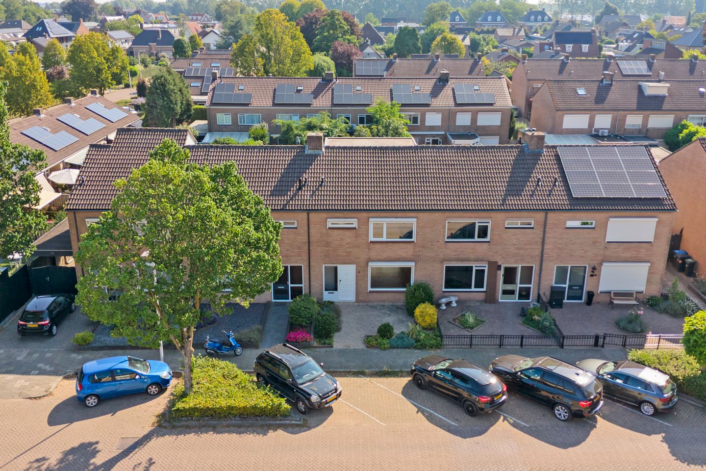 Photo 40 of Beatrixstraat 9