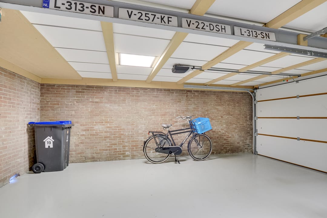 Photo 56 of Hazelaarstraat 19