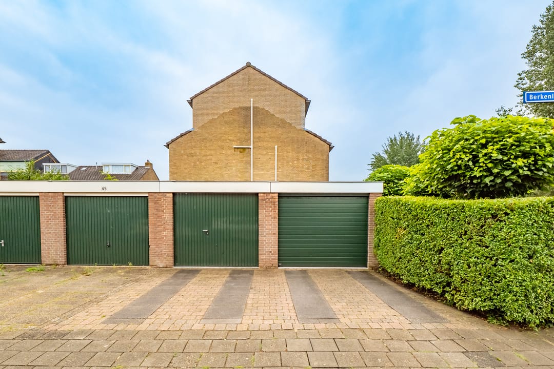 Photo 53 of Hazelaarstraat 19