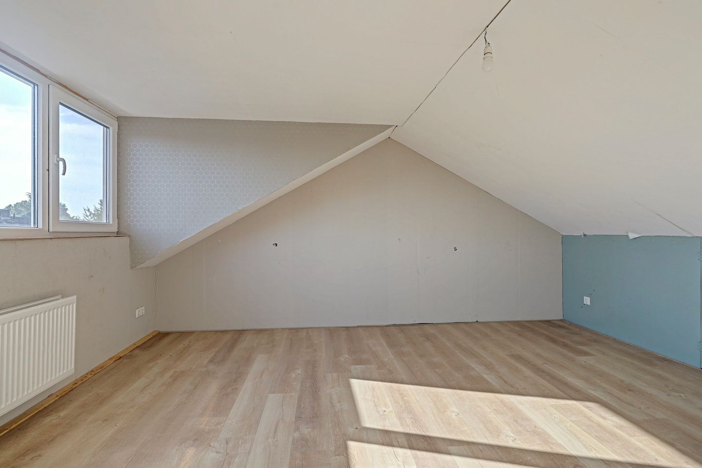 Photo 25 of Beatrixstraat 9