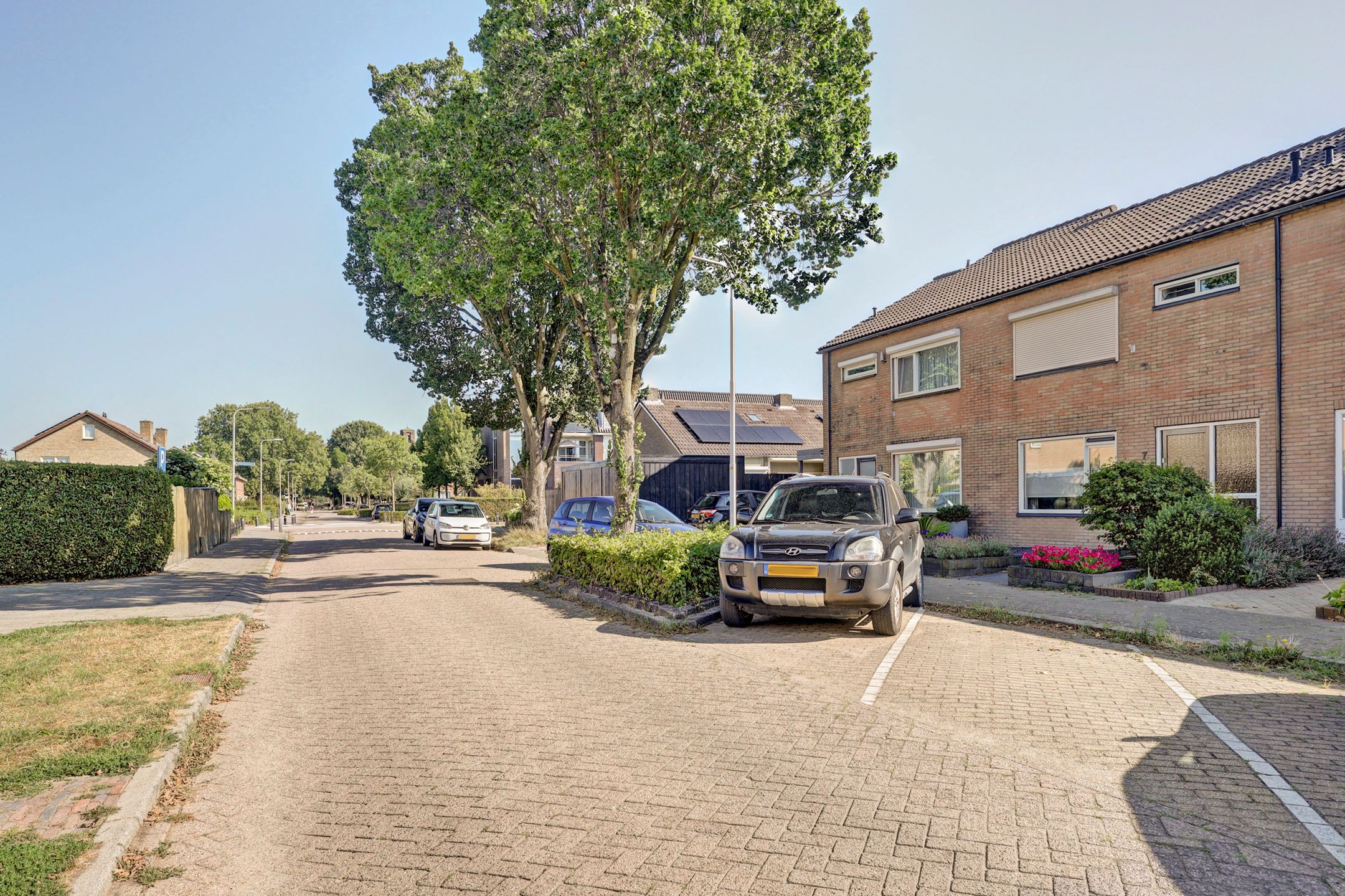 Photo 36 of Beatrixstraat 9