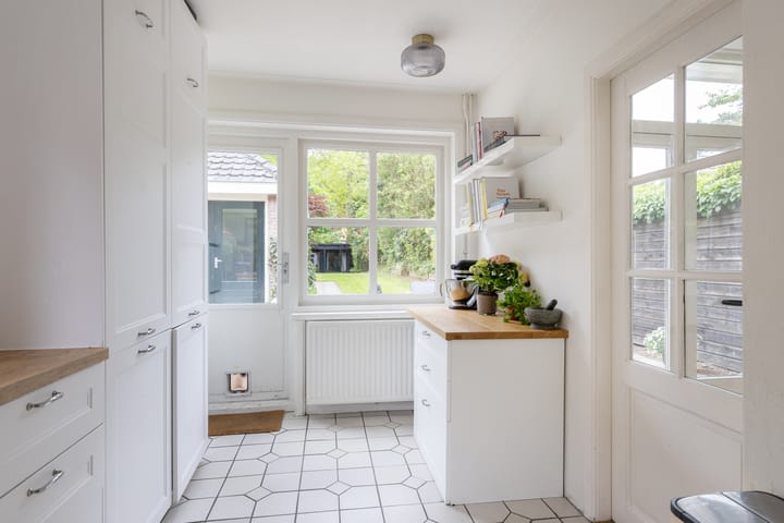 Twee-onder-één-kap te koop: Ten Katelaan 24, Bilthoven