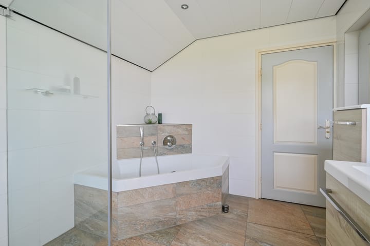 Vrijstaande woning te koop: Hoekersteeg 1, Nijkerk