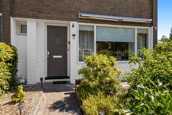 Hoekwoning te koop: De Geeuw 12, Drachten