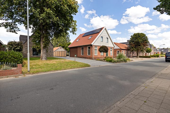 Vrijstaande woning te koop: Oudeweg 102, Siddeburen