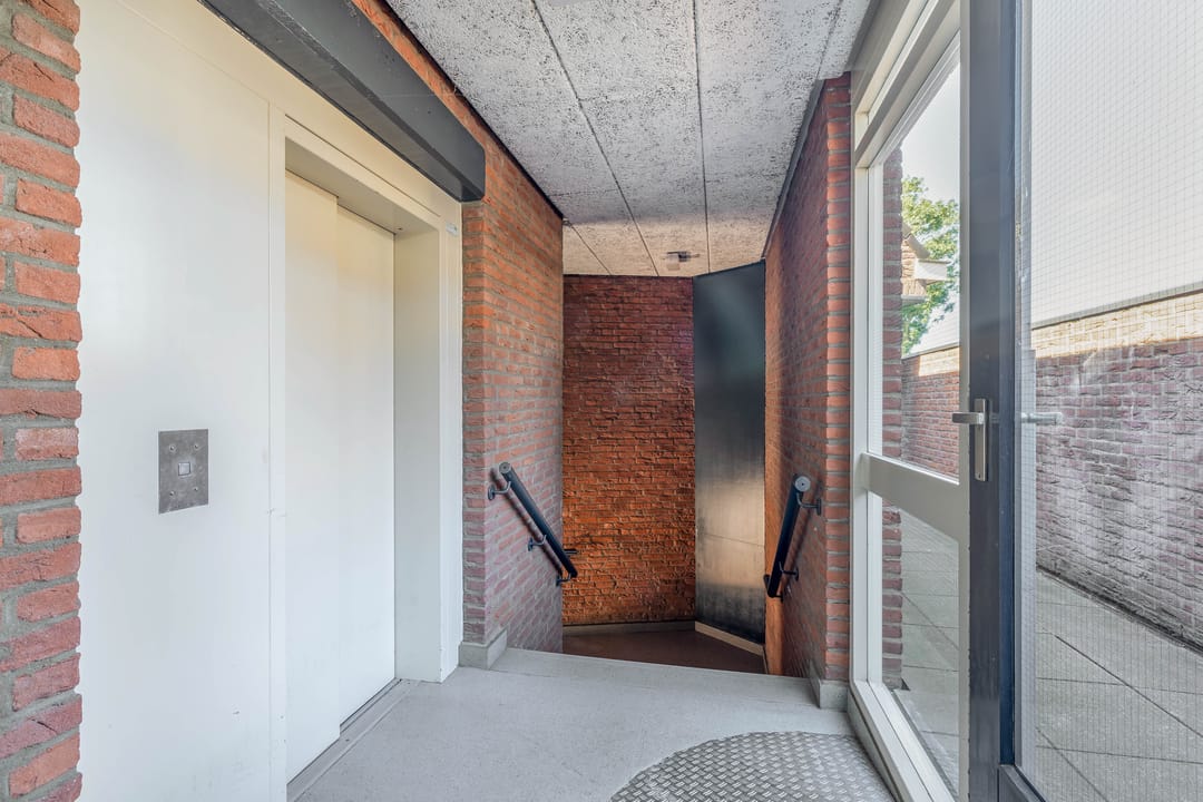 Photo 7 of Burgemeester Boerstraat 14
