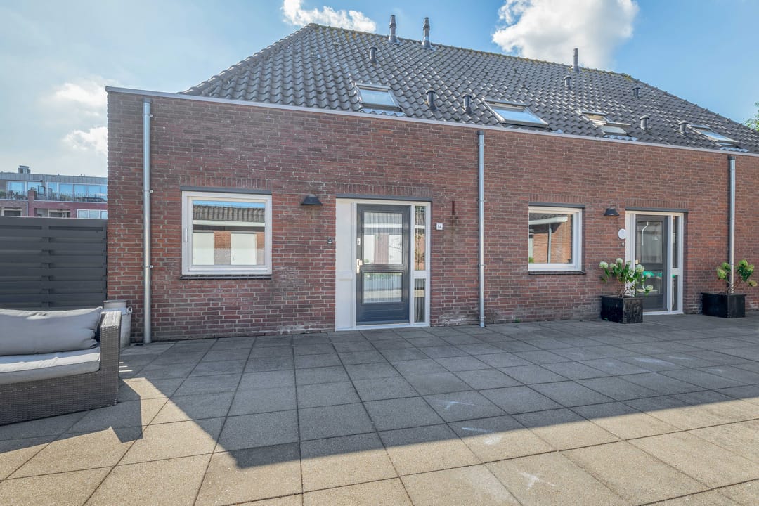 Photo 1 of Burgemeester Boerstraat 14
