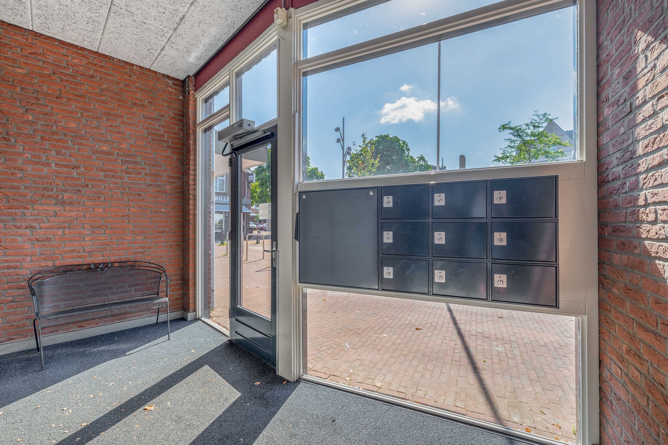 Photo 6 of Burgemeester Boerstraat 14