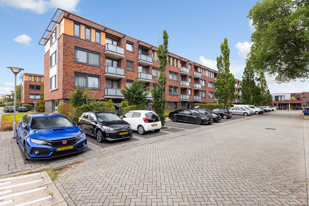 Photo 32 of Cornelis Boosterstraat 7