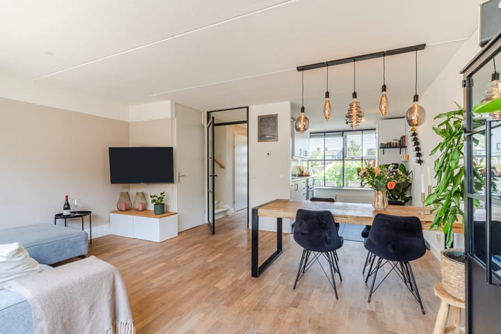 Tussenwoning te koop: De Kuiperij 10, Tiel