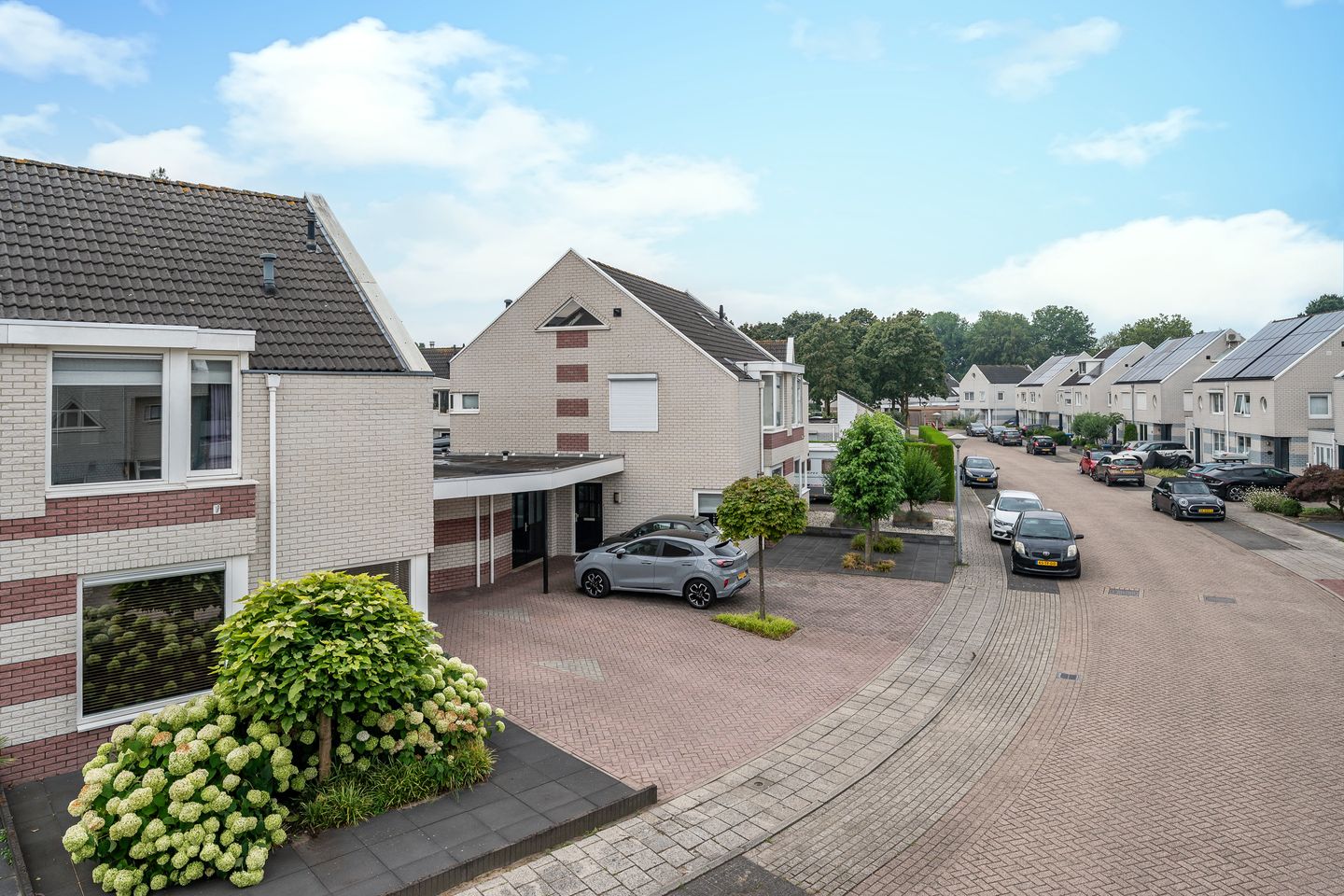 Photo 4 of Raamhof 53