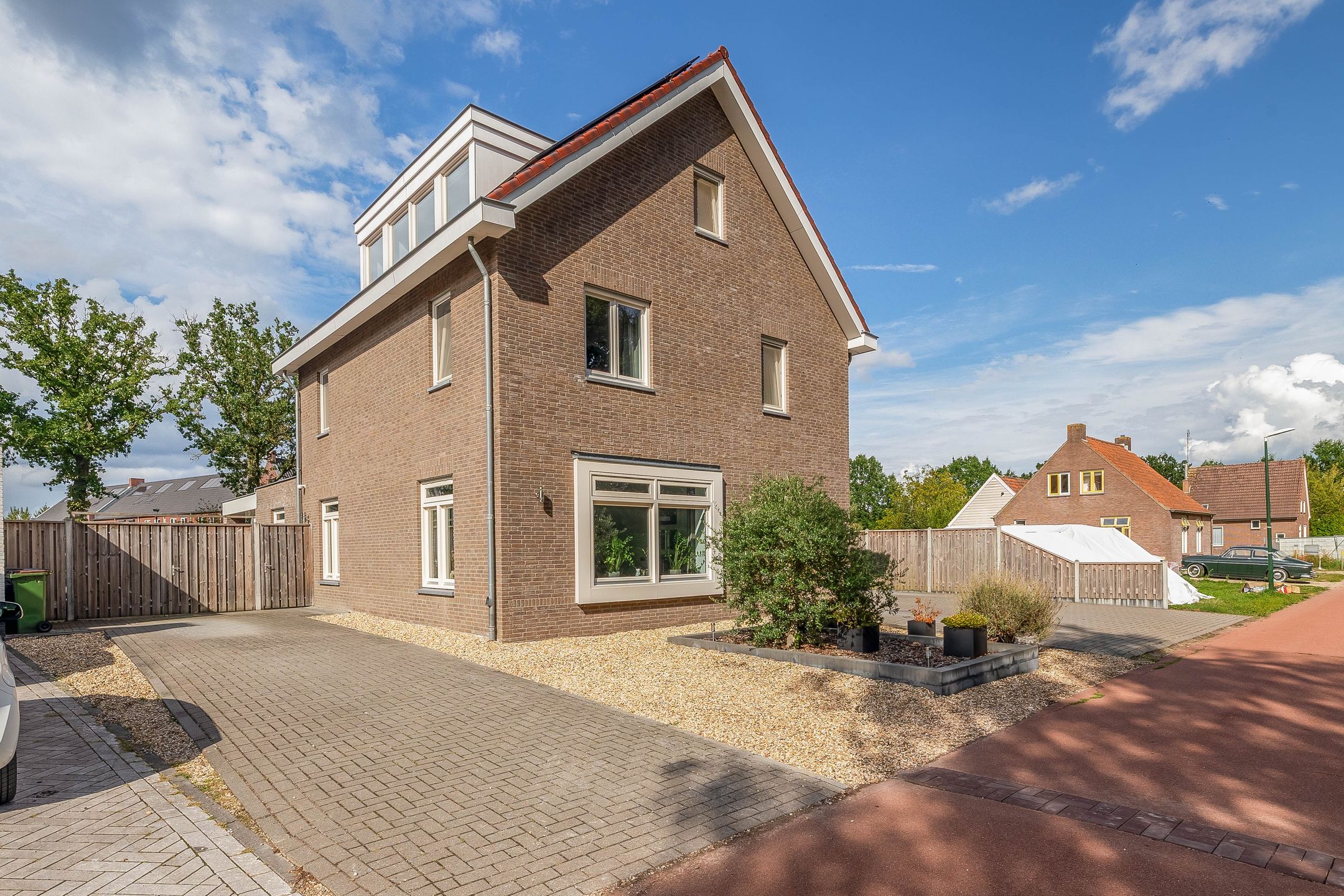 Photo 45 of Parallelweg 9-B