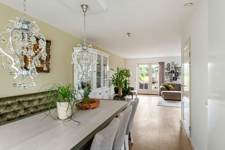 Hoekwoning te koop: Stekelbaars 58, Tiel