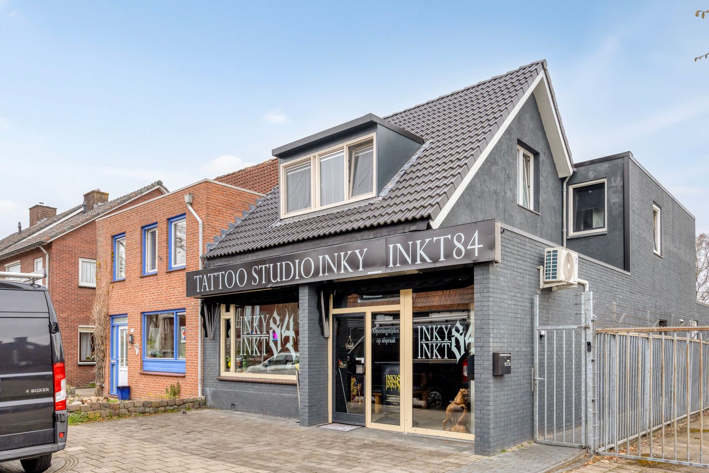 View photo 1 of Schipholtstraat 28