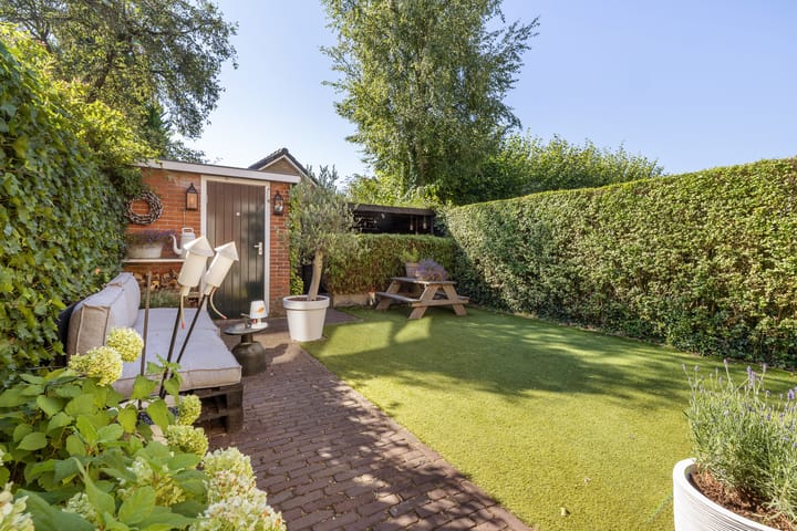 Tussenwoning te koop: H. Kamerlingh Onnesweg 50, Bussum