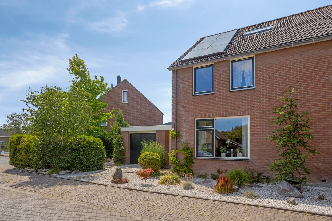 Foto 41 van Bouwluststraat 9