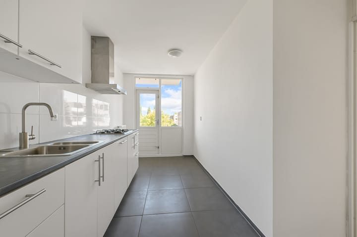 Appartement te koop: Scherpenzeelstraat 125, Amsterdam