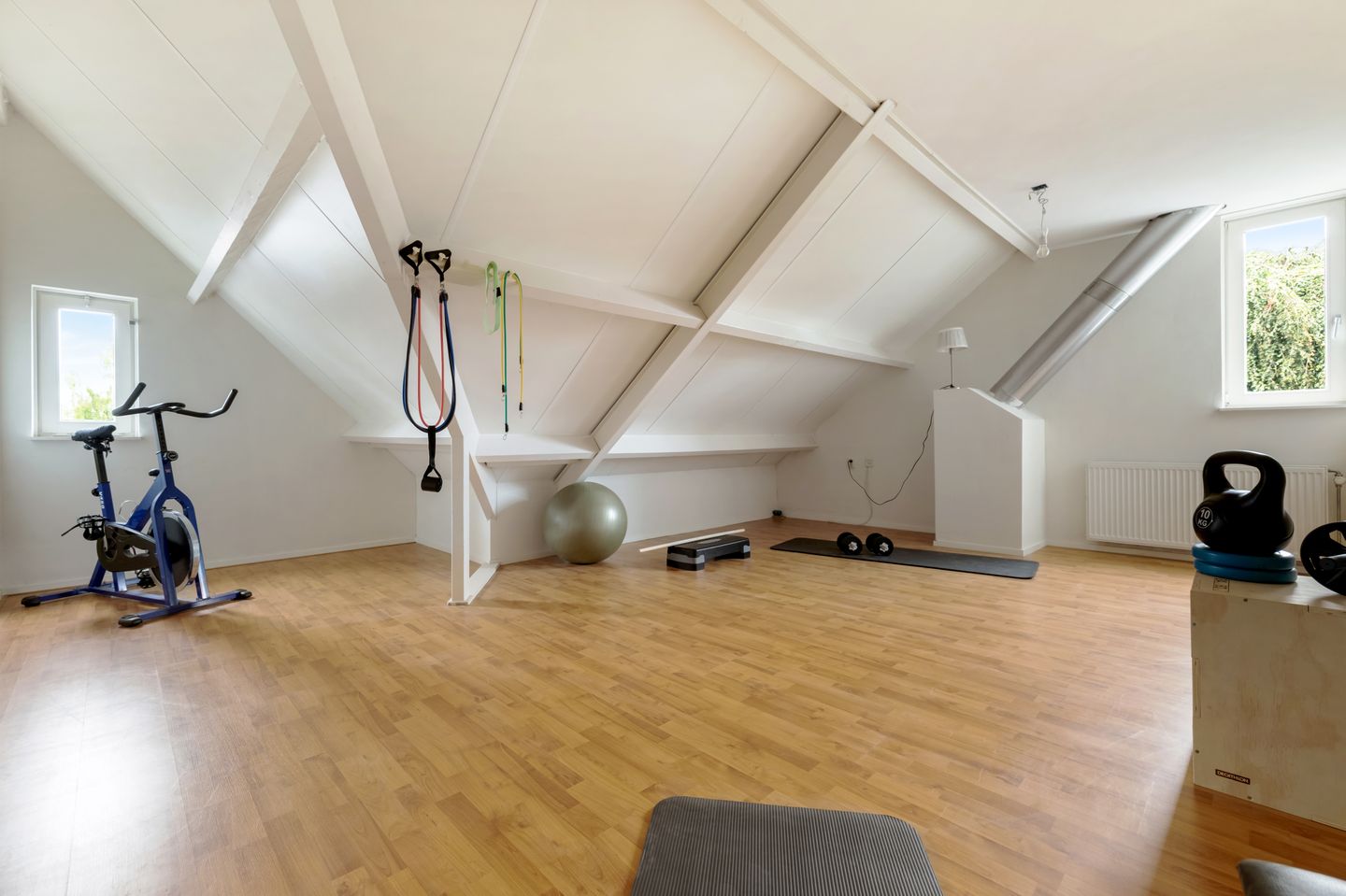 Foto 40 van Meester Knoopsstraat 11