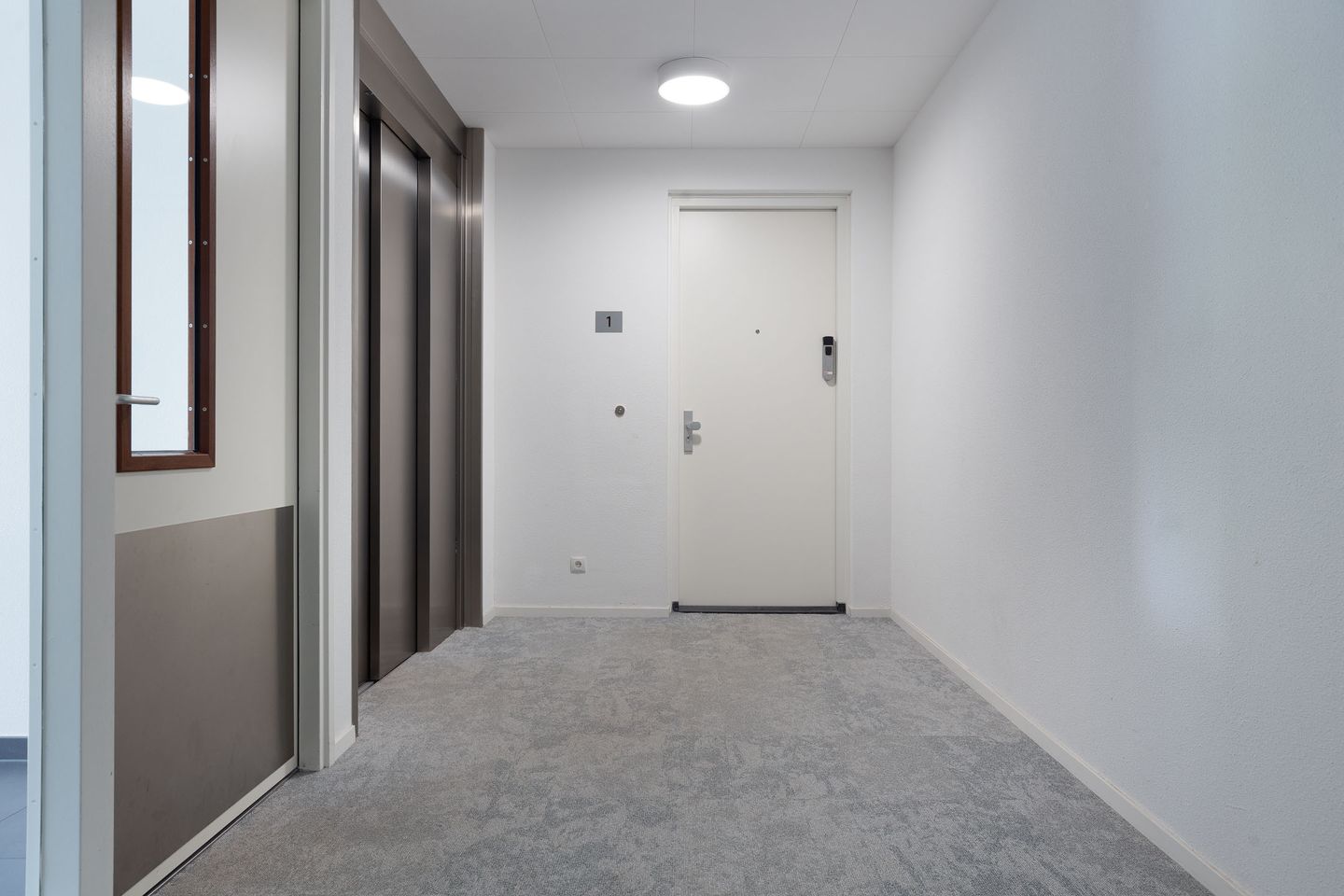 Photo 10 of Engelsestraat 1
