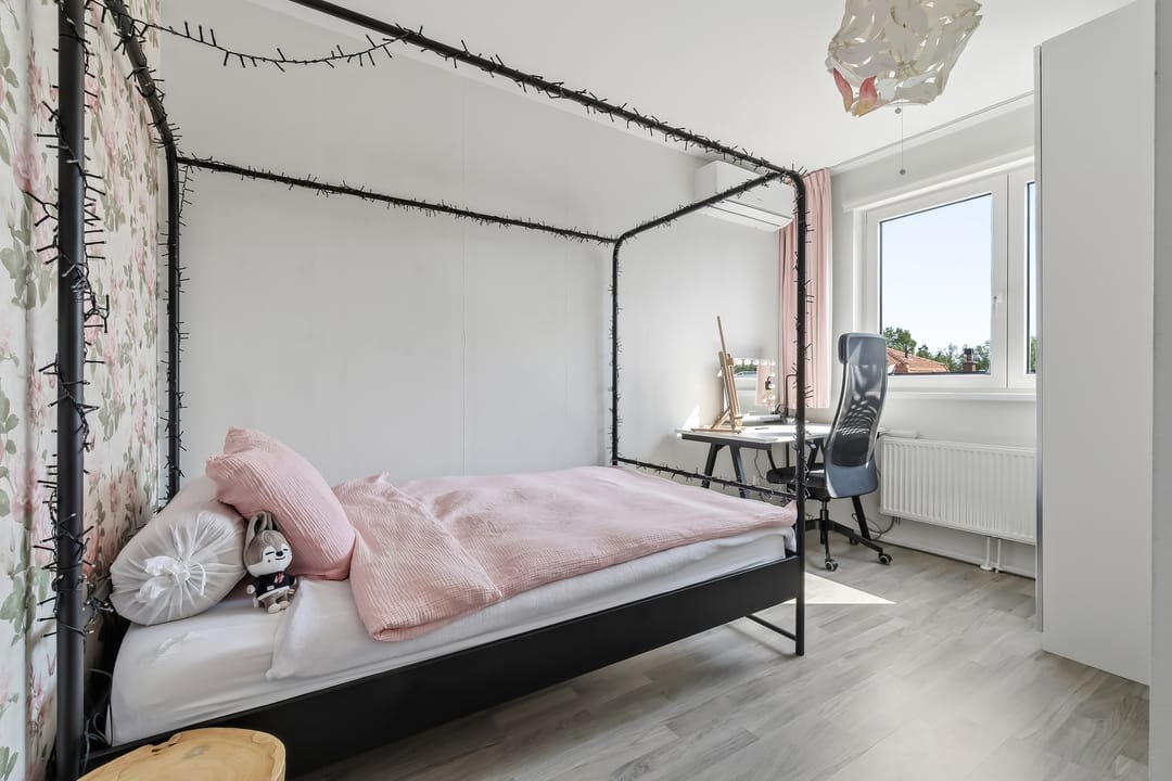 Photo 32 of Burgemeester van der Werffstraat 151