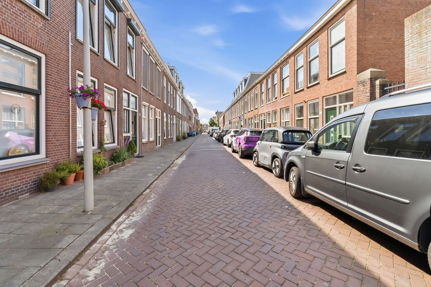 Photo 50 of Burgemeester van der Werffstraat 151