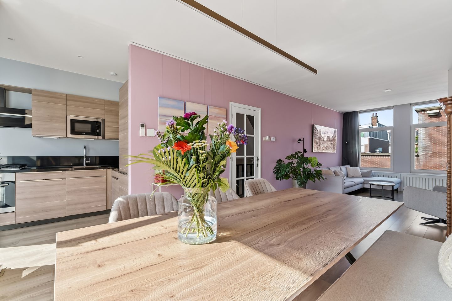 Photo 14 of Burgemeester van der Werffstraat 151
