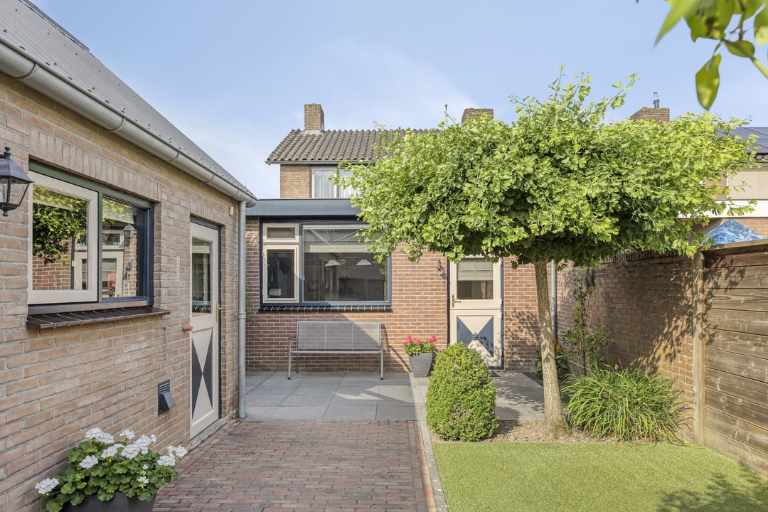 Foto 2 van Lijsterbesstraat 11