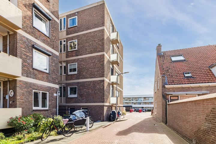 Appartement te koop: Rijnmond 186, Katwijk (Zh)
