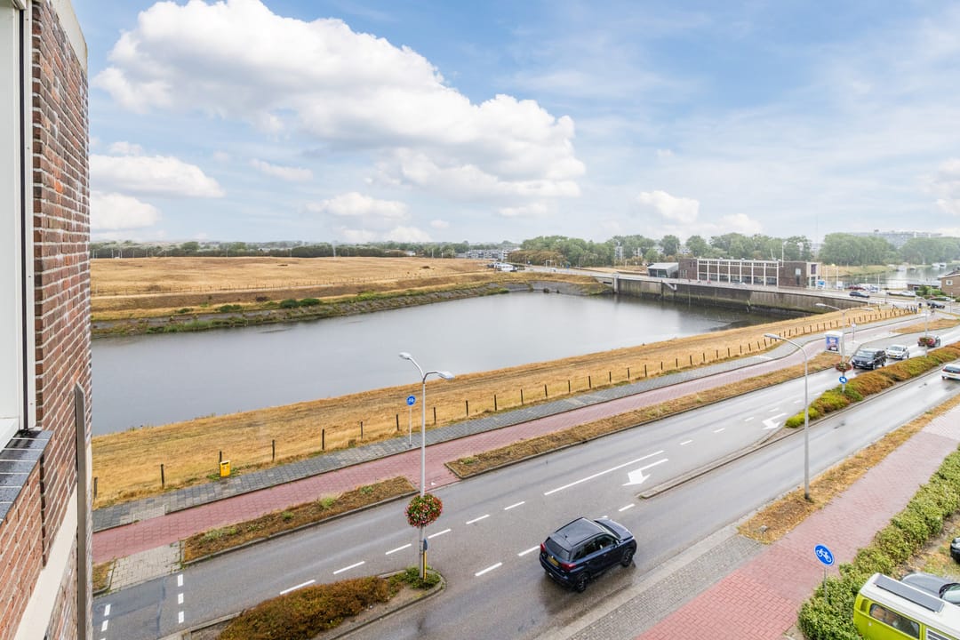 Foto 41 van Rijnmond 186
