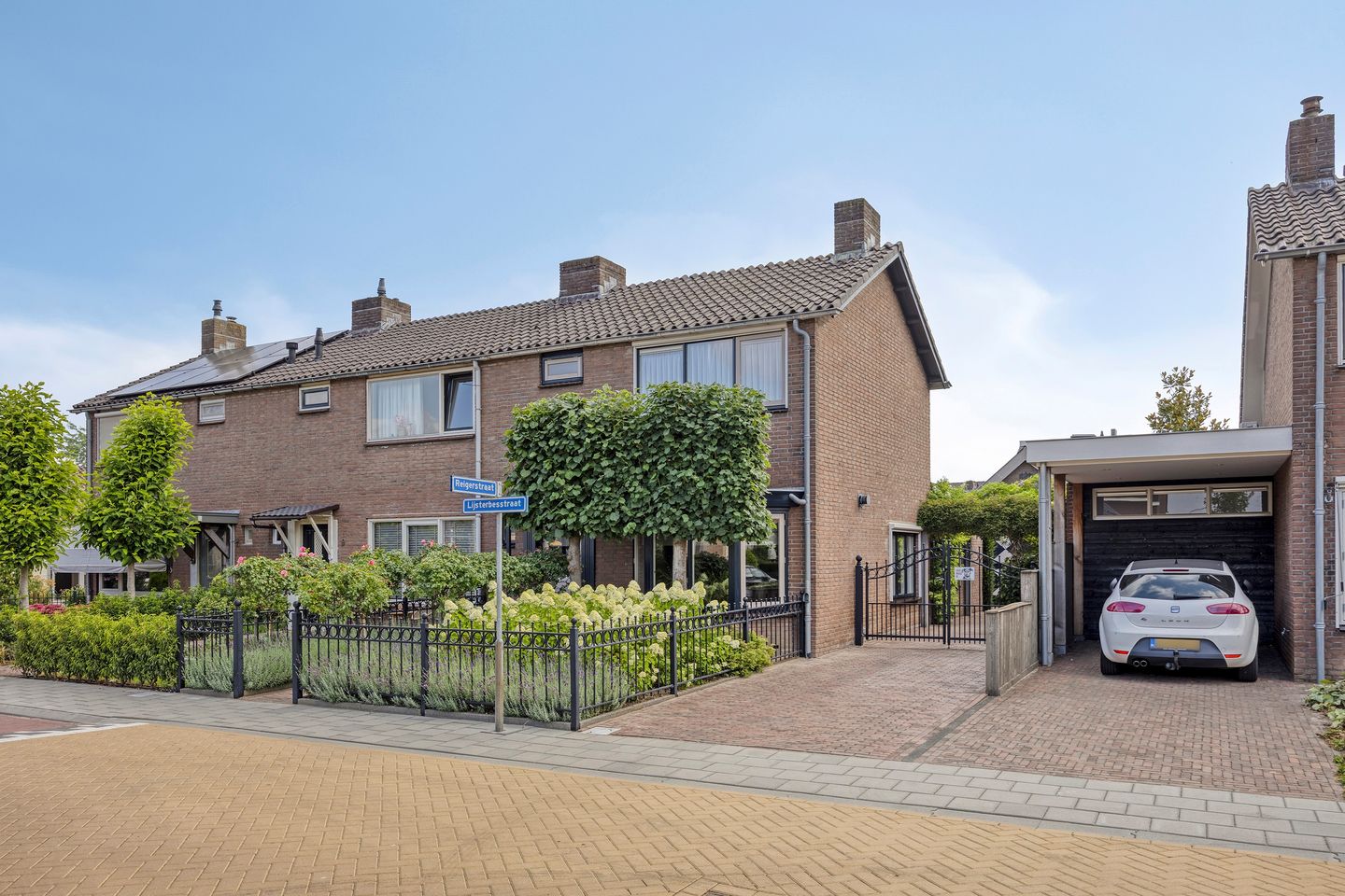 Foto 44 van Lijsterbesstraat 11