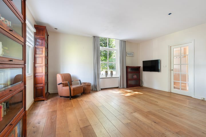 Vrijstaande woning te koop: Noordendijk 410, Dordrecht