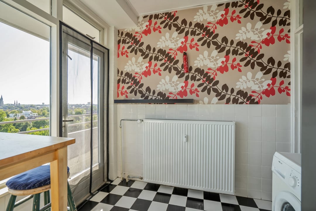 Photo 11 of Van Adrichemstraat 255