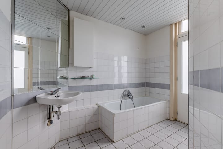 Foto 4 van Van der Marckstraat 2-BS