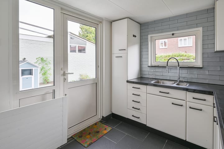 Hoekwoning te koop: Meidoornlaan 7, Nederhorst Den Berg
