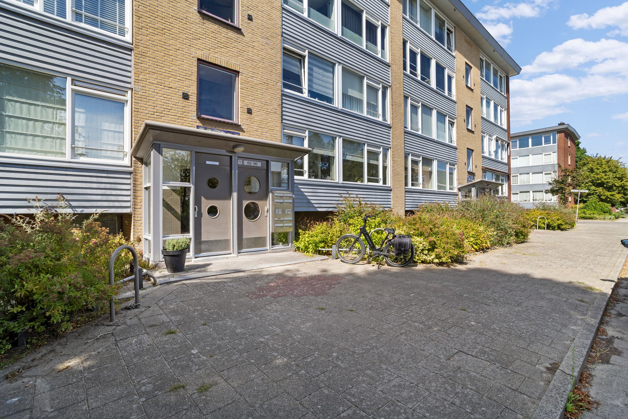 Photo 24 of Ingen Houszstraat 92