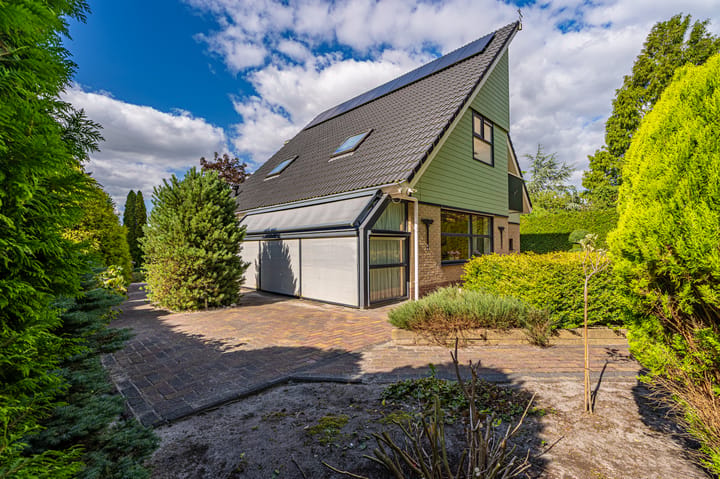 Vrijstaande woning te koop: Bovenburen 26, Winschoten