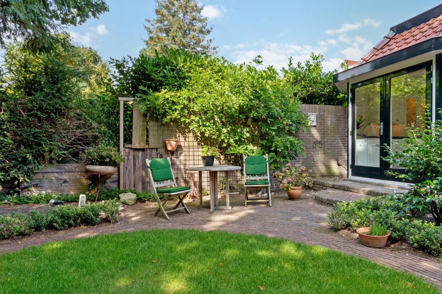 Foto 35 van Koningin Emmalaan 11
