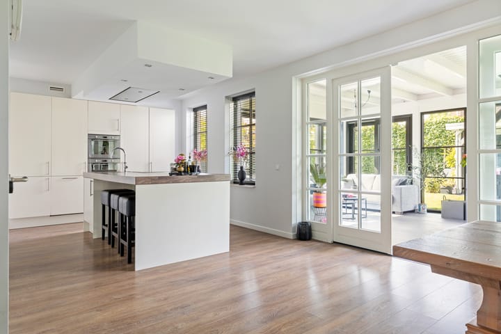 Vrijstaande woning te koop: Jacob van Ruisdaelstraat 19, Ridderkerk