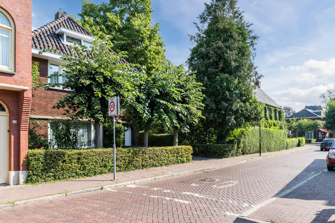 Photo 58 of Oranjestraat 8